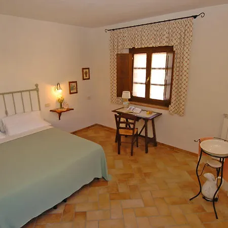 Agriturismo Podere Micitto Фермерский дом
