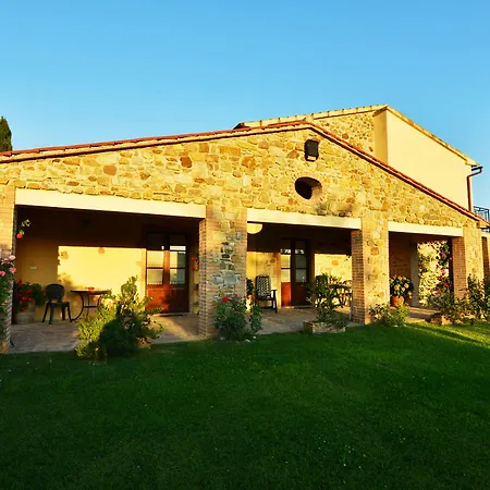 Agriturismo Podere Micitto Фермерский дом Usi